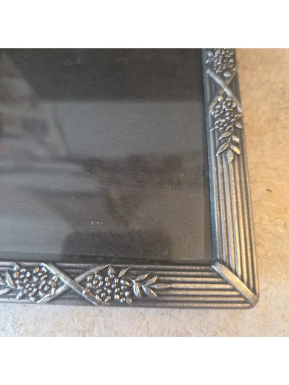 Vintage Metal Frame for 3.5